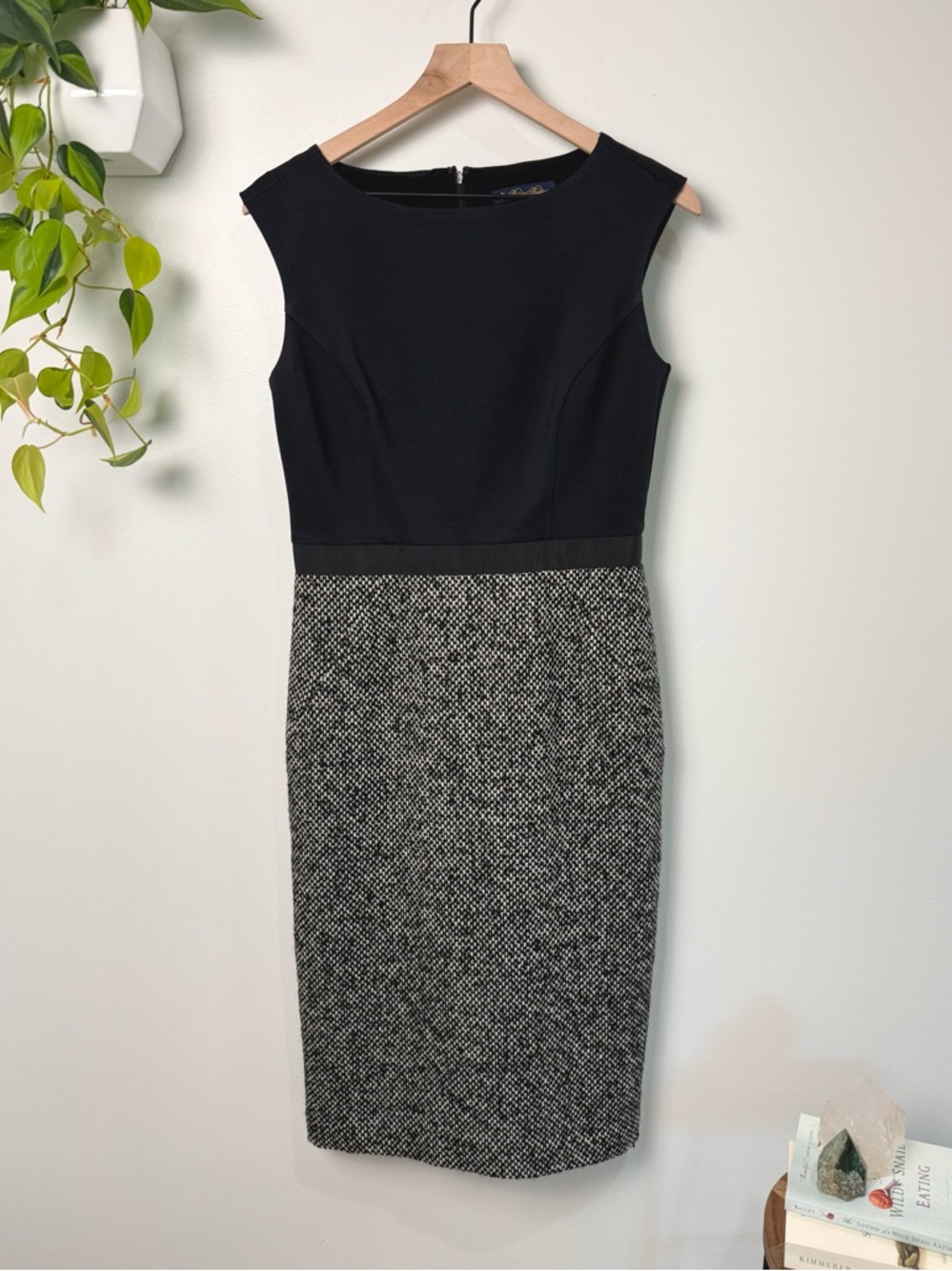 Brooks Brothers Sheath Dress 4 Black Tweed Wool Blend‎ Sleeveless Career Office
